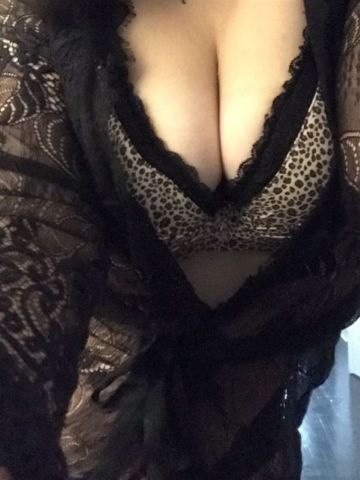 Елизавета Жаркая Ночь